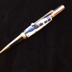 JD Clothing & Accessories John Dowell Acrylic Alligator Jaw-Bone Twist Pen